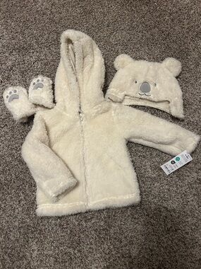Carter’s Cozy Cream Teddy Hoodie Set with Bear Hat & Paw Mittens